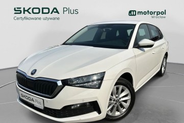 Ambition + Pakiet Comfort, Ogranicznik prędkości, Apple CarPlay, 1 wł.