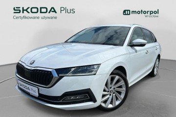 Style, ACC, Kamera, Hak, LED Matrix, Podgrzewane fotele, CarPlay, 1 wł