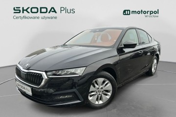 Ambition + Pakiety, Podgrzewana kierownica i fotele, Kamera, KESSY