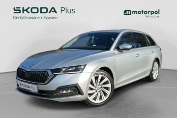 Style, LED Matrix, Tempomat, Kamera,Podgrzewane fotele,Virtual Cockpit